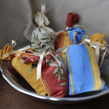 Load image into Gallery viewer, Lavender Sachet from Provence - Song of Stones