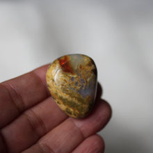 Load image into Gallery viewer, Lion King Opal