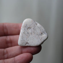 Load image into Gallery viewer, Messenger Stone - Song of Stones