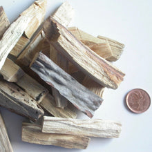 Load image into Gallery viewer, Palo Santo Holy Wood incense sticks - Song of Stones