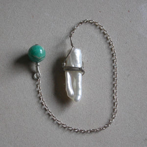 Handmade Pearl Pendulum - Song of Stones
