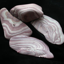 Load image into Gallery viewer, Peppermint Jasper - Song of Stones