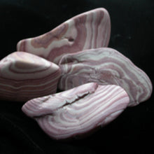 Load image into Gallery viewer, Peppermint Jasper - Song of Stones