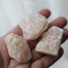 Load image into Gallery viewer, Morganite