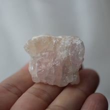 Load image into Gallery viewer, Morganite