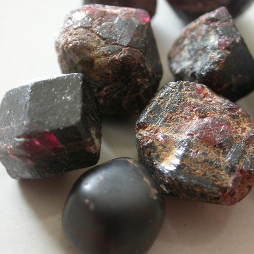 Star Garnet Crystals - Song of Stones