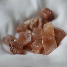 Load image into Gallery viewer, Red Calcite - Song of Stones