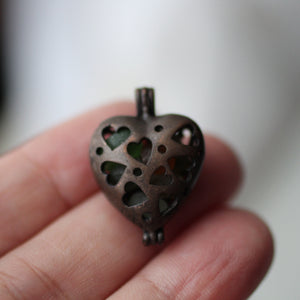 Heart Glass Pendant - Song of Stones