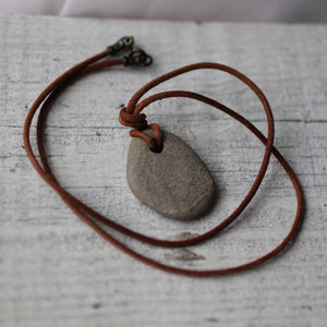 Beach Stone Pendant - Song of Stones