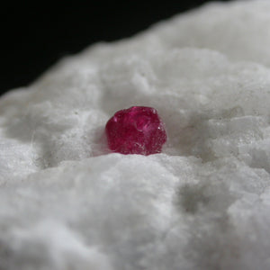 Spinel in White Marble - Song of Stones