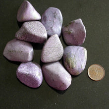 Load image into Gallery viewer, Stichtite - Song of Stones