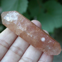 Load image into Gallery viewer, The Crystal named Crystal - Song of Stones