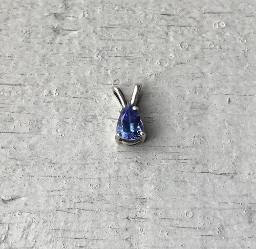 Tanzanite Pendant - Song of Stones