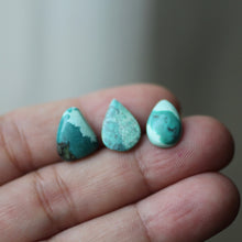 Load image into Gallery viewer, Tibetan Turquoise Tears - Song of Stones