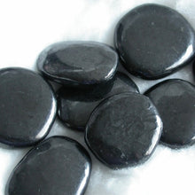 Load image into Gallery viewer, Shungite Palm Stones - Song of Stones