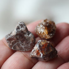Load image into Gallery viewer, Zircon Crystals